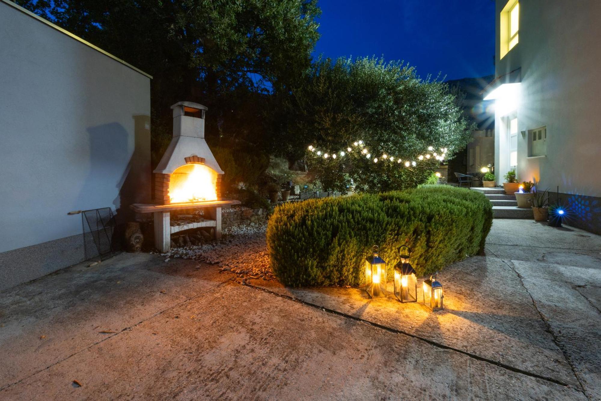 Casa Felice Apartments-Holiday Home Kaštela 外观 照片