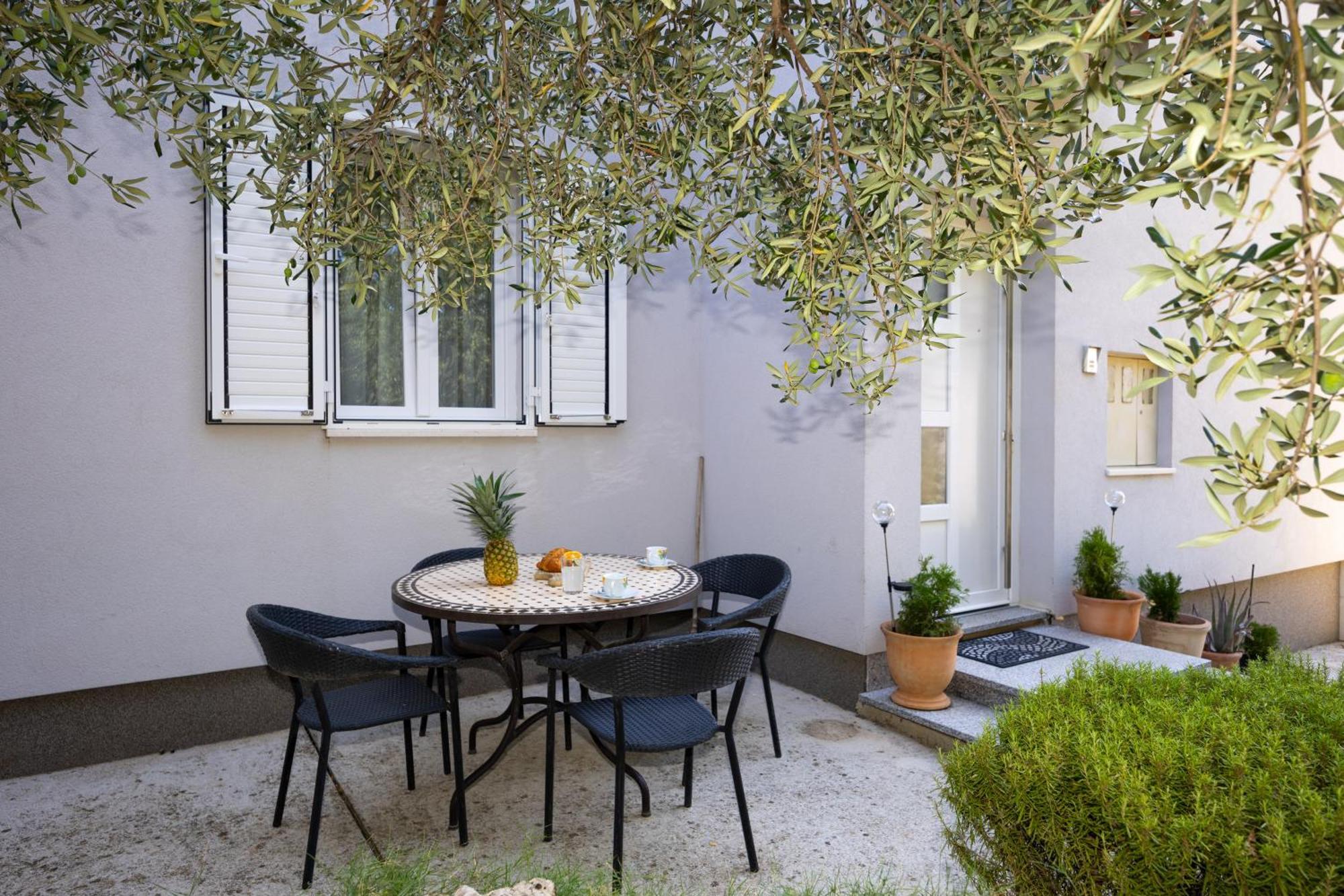 Casa Felice Apartments-Holiday Home Kaštela 外观 照片