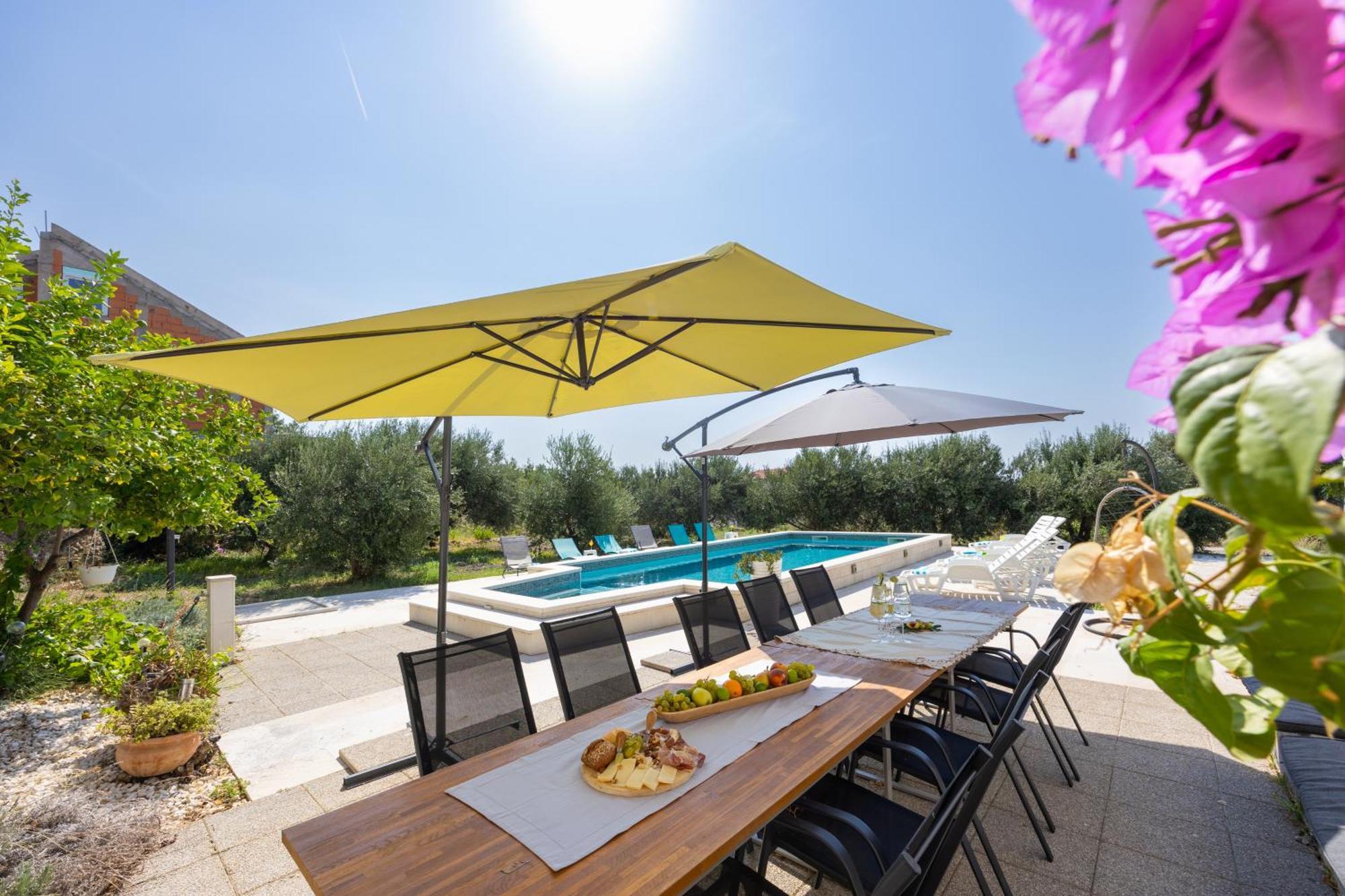 Casa Felice Apartments-Holiday Home Kaštela 外观 照片