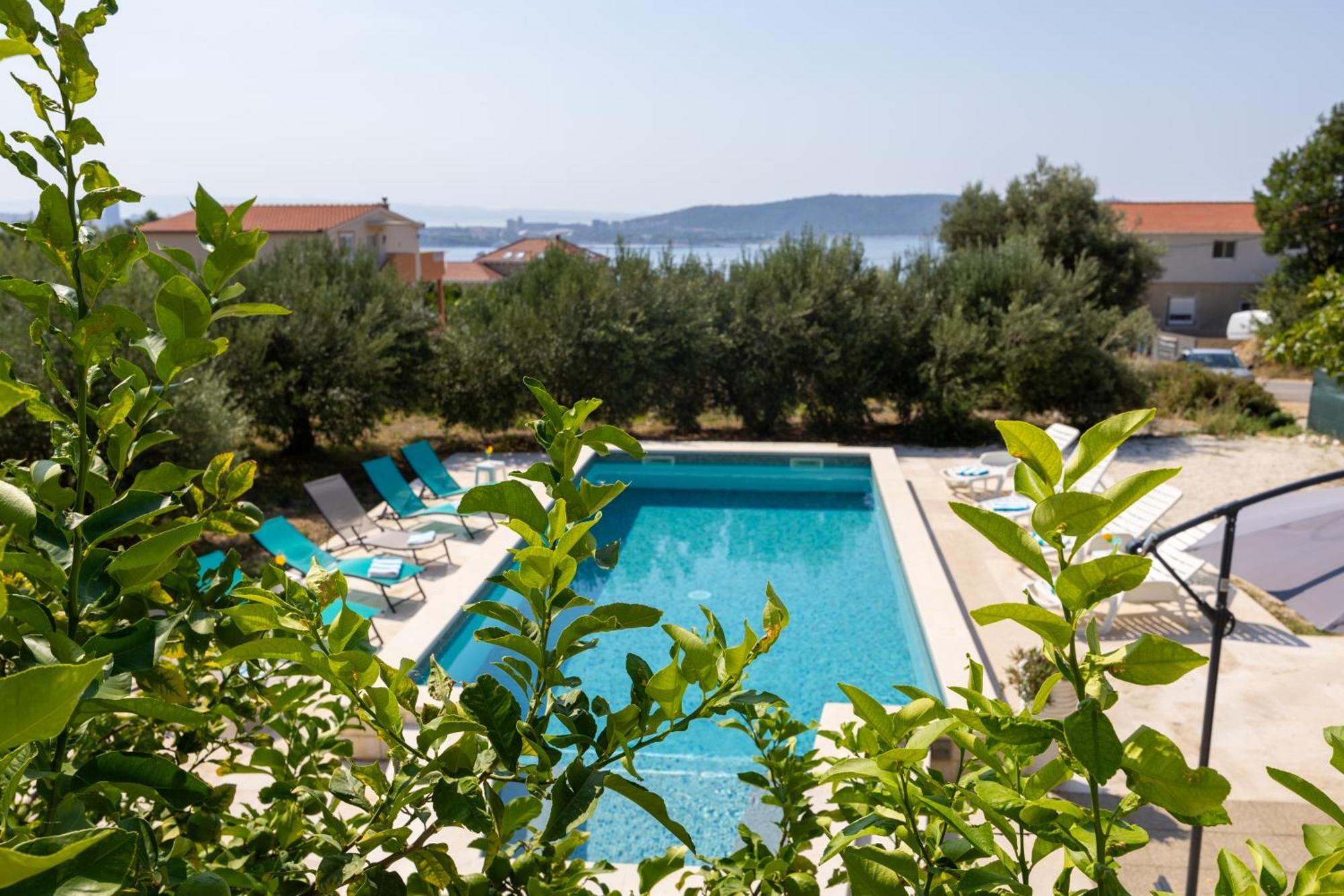 Casa Felice Apartments-Holiday Home Kaštela 外观 照片