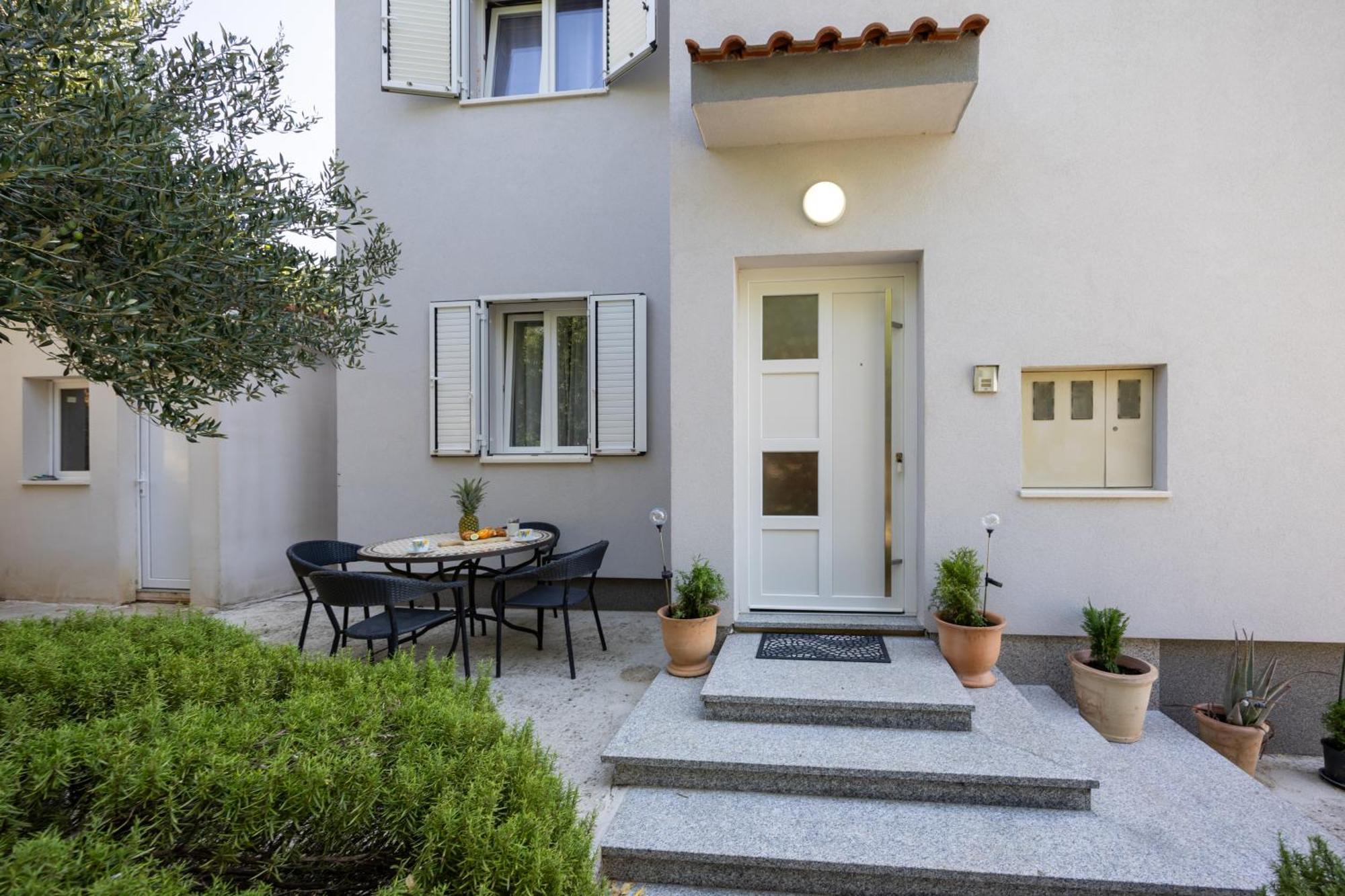 Casa Felice Apartments-Holiday Home Kaštela 外观 照片